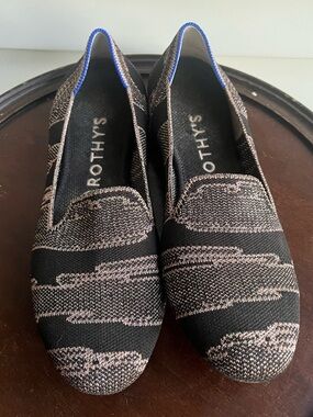 Rothy’s “The Loafer” Gold Shimmer Size 8